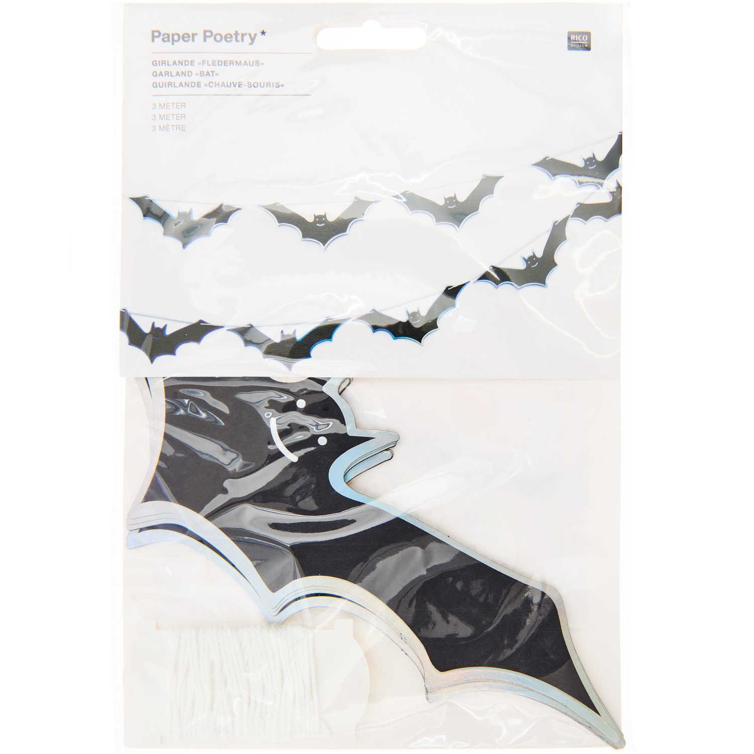 Paper Poetry Girlande Halloween Fledermaus 3m zeigt schwarze Fledermäuse auf einer Girlande, ideal für Halloween-Dekorationen.